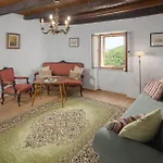 In With House A Panoramic View Oprtalj