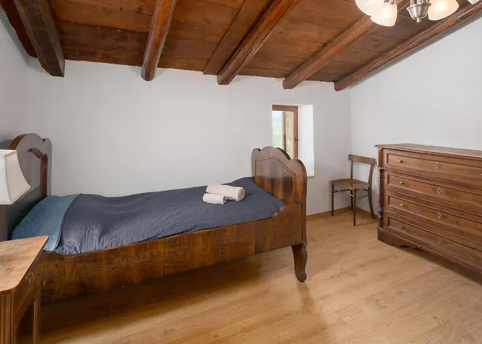 2 Bedroom Beautiful In *