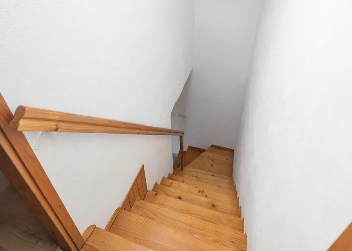 Vakantiehuis 2 Bedroom Beautiful In *