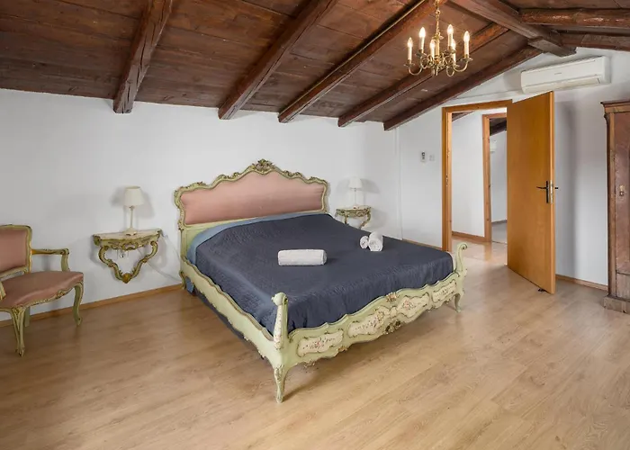 Vakantiehuis 2 Bedroom Beautiful In